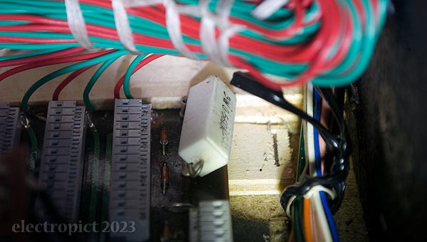 K2r3 K2-2 3W 0·56Ω power resistor